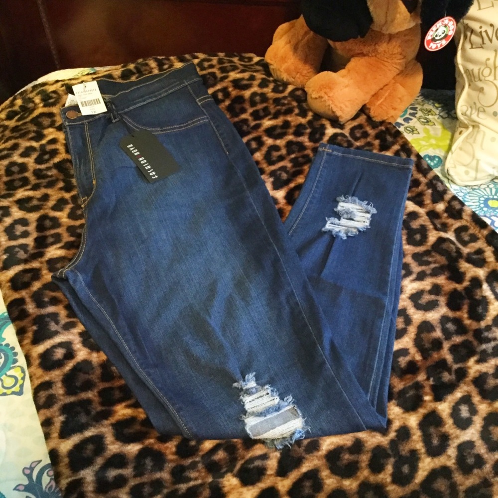 Fashion Nova Distressed & High Waist Skinny Jeans